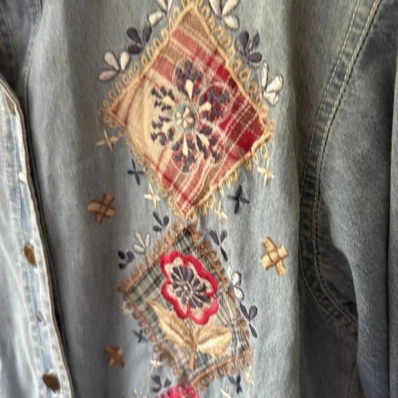 Vintage JouJou Women Denim Button Down Shirt Americana Embroidery - Picture 3 of 6